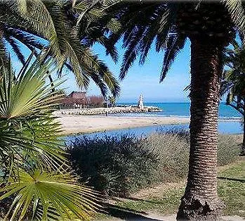 Casale Del Colle * Acquaviva Picena